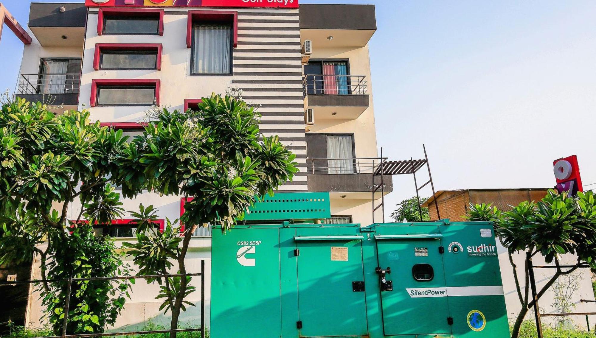 Hotel O Golf Stays Near Aravali Biodiversity Park Gurgaon Dış mekan fotoğraf
