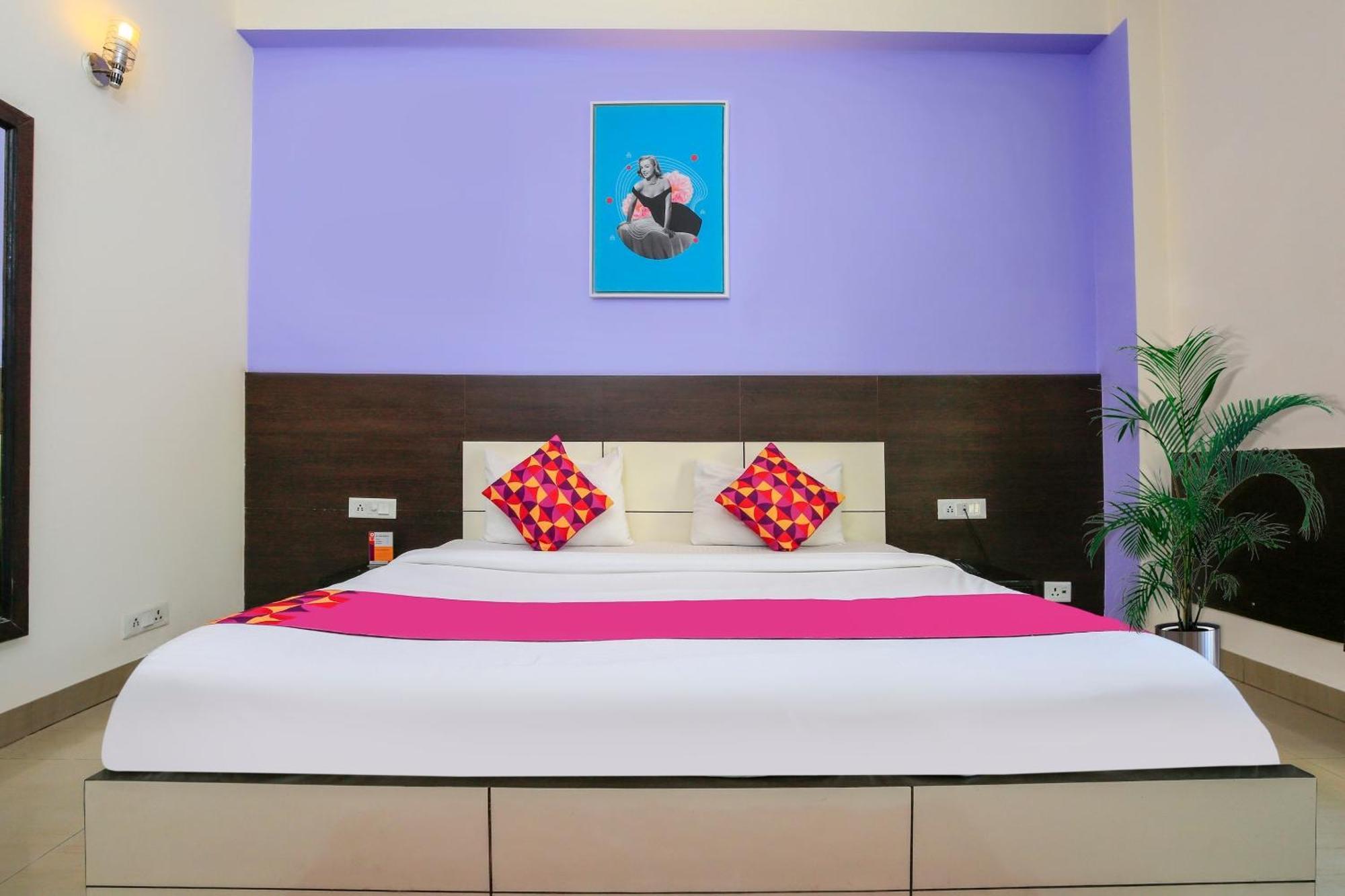 Hotel O Golf Stays Near Aravali Biodiversity Park Gurgaon Dış mekan fotoğraf