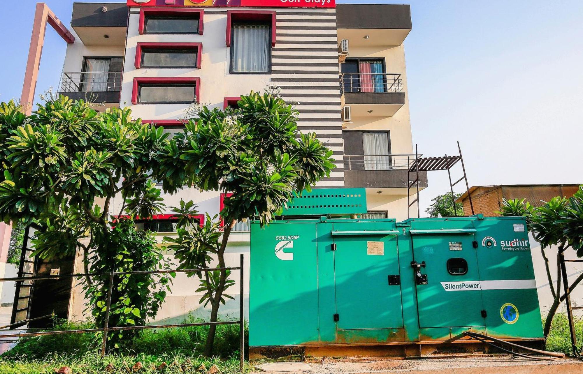 Hotel O Golf Stays Near Aravali Biodiversity Park Gurgaon Dış mekan fotoğraf